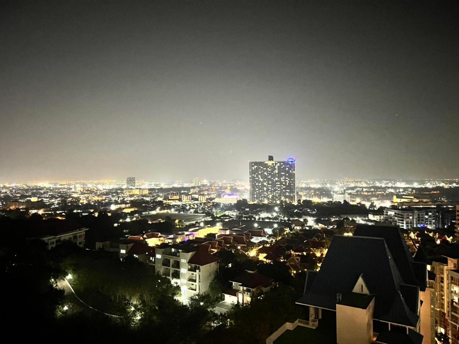 Grande Cariibbean Pattaya By Thita Aparthotel Kültér fotó