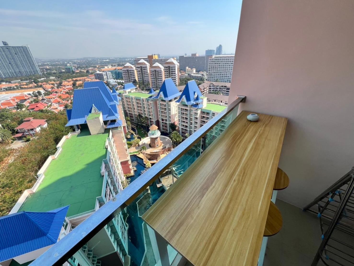 Grande Cariibbean Pattaya By Thita Aparthotel Kültér fotó