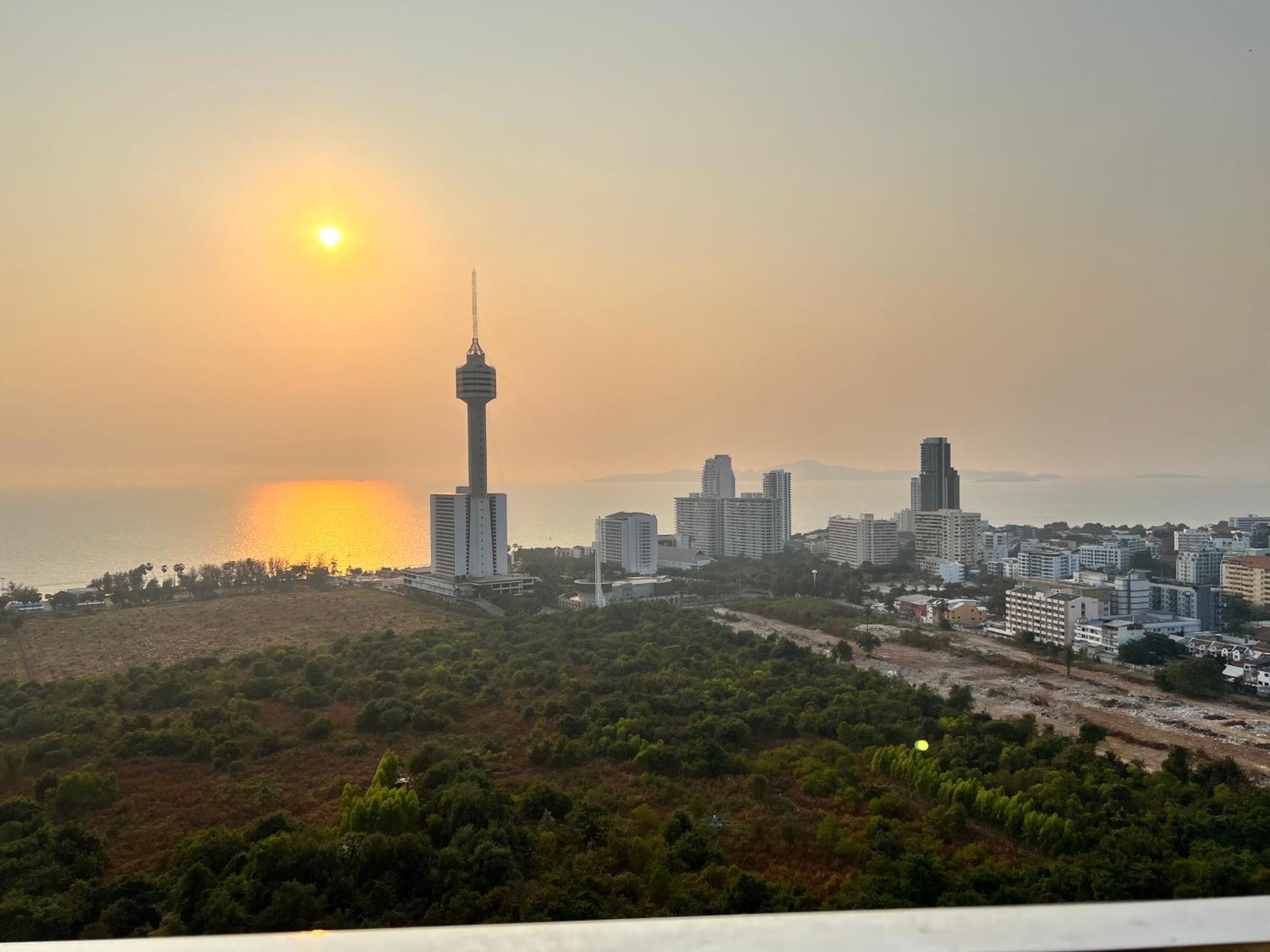 Grande Cariibbean Pattaya By Thita Aparthotel Kültér fotó